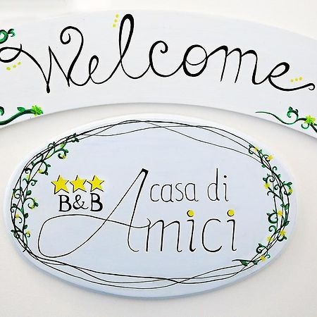 B&B A Casa Di Amici Giardini Naxos Bagian luar foto